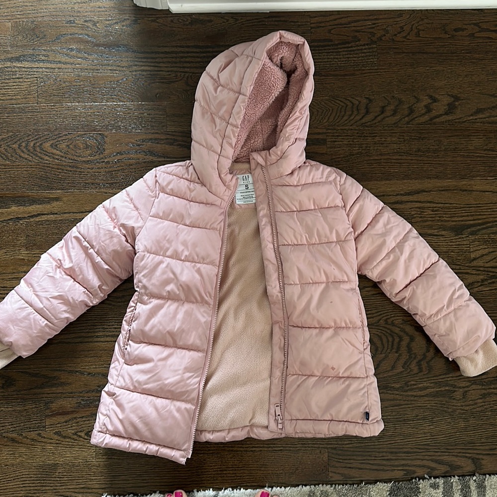 GAP kids girls cold control max jacket small